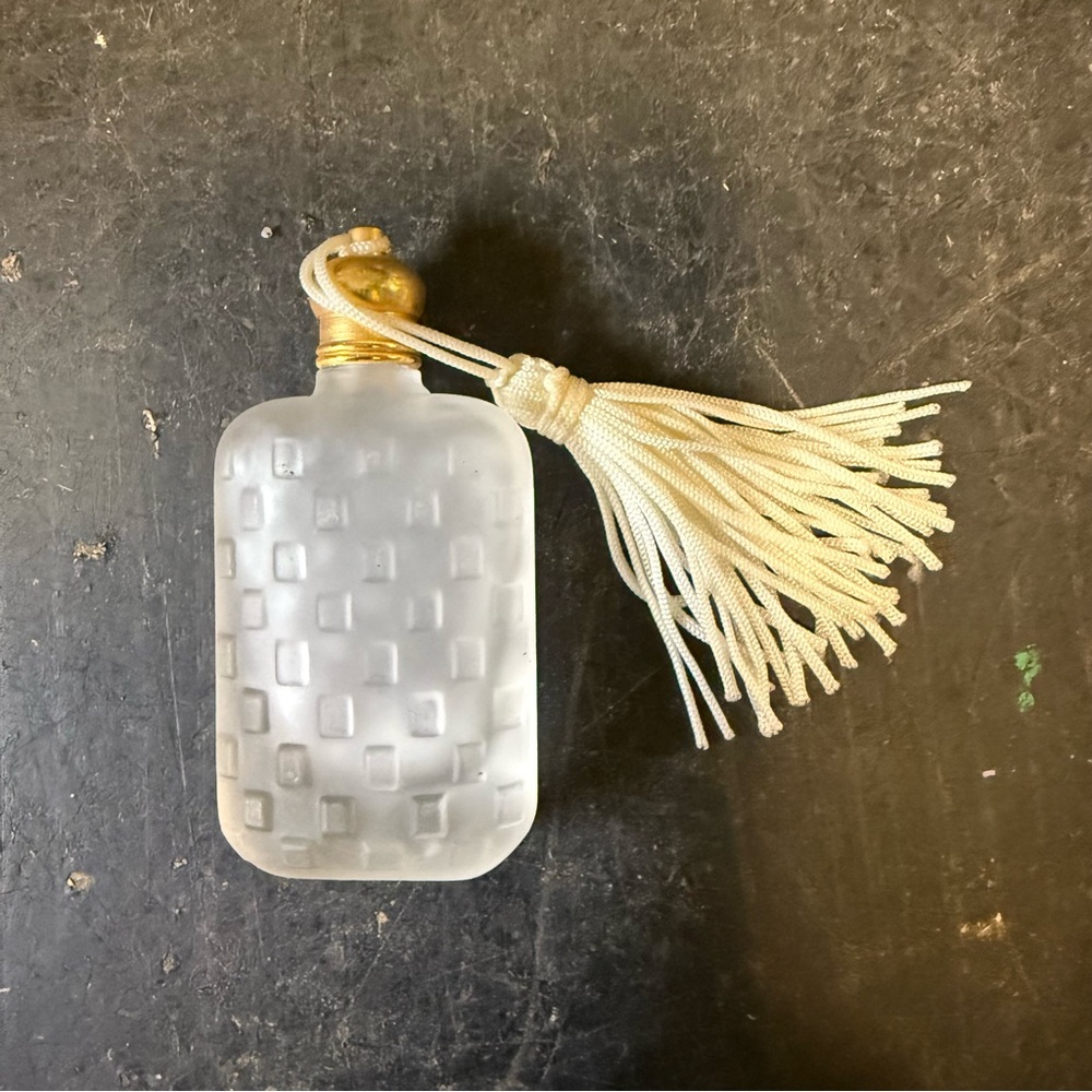Antique Frosted, Textured Lay-down Purse Size Perfume Bottle w/White Tassel